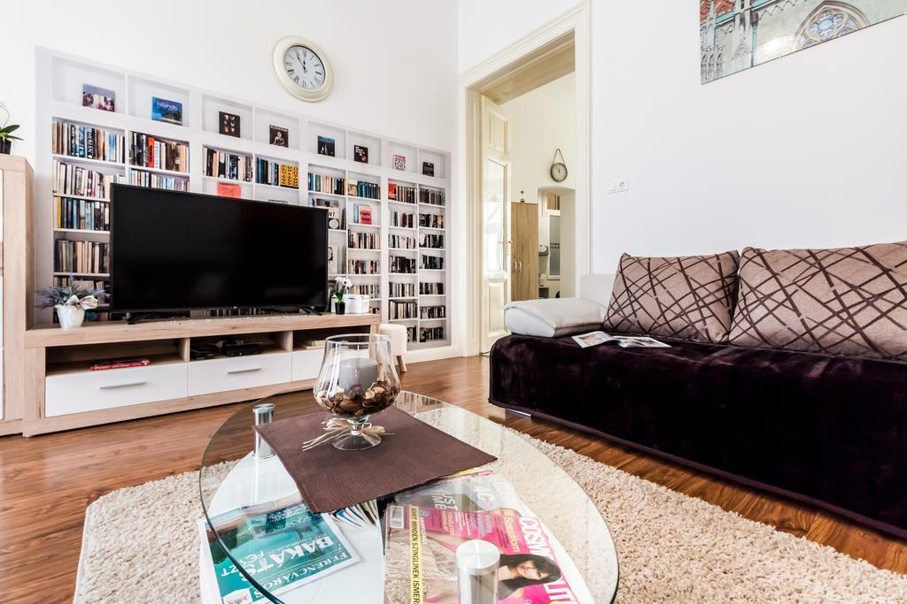 Bpr Purehome Apartment Budapest Esterno foto